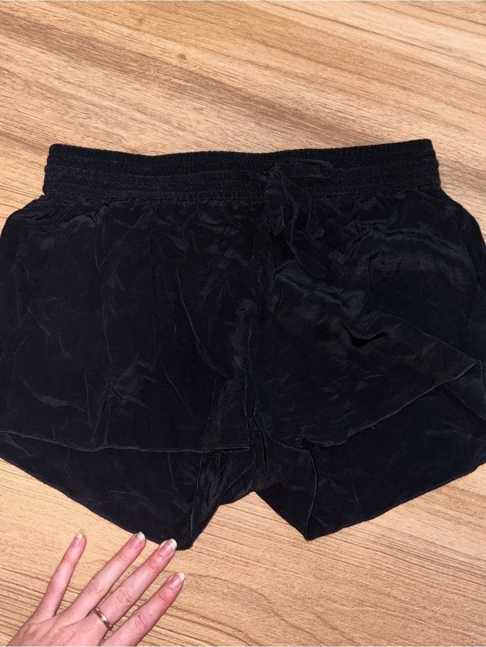 Aritzia Wilfred 100% Silk Black Shorts